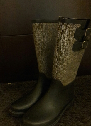 yağmur çizmesi