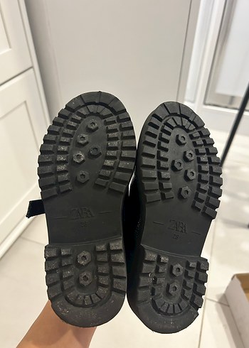Zara Kız Çocuk Siyah Tokalı Loafer Ayakkabı - Görsel 6