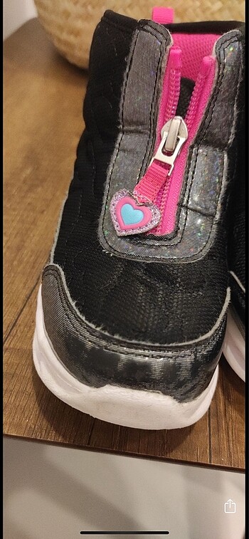 Skechers 26 numara bot - Görsel 8