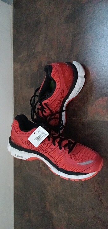 Asics spor ayakkabı 