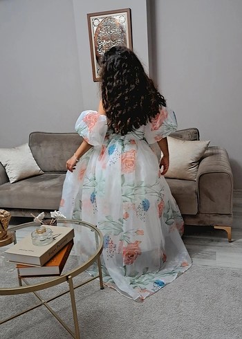 Zara Çiçek Desenli Mezuniyet elbisesi