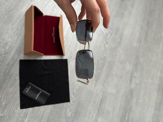  Beden Atasun optikten alınmış bir gözlük eski sezon limitedin bir ürün