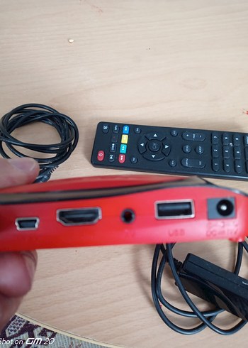 Botech Kırmızı Uydu Alıcısı Kumandalı - Görsel 4