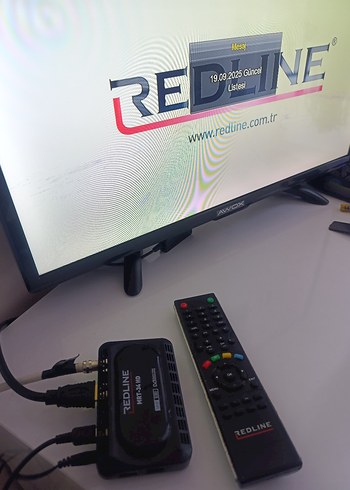 REDLINE Full HD Uydu Alıcısı MRT-34 HD internet wifi ile youtube - Görsel 4