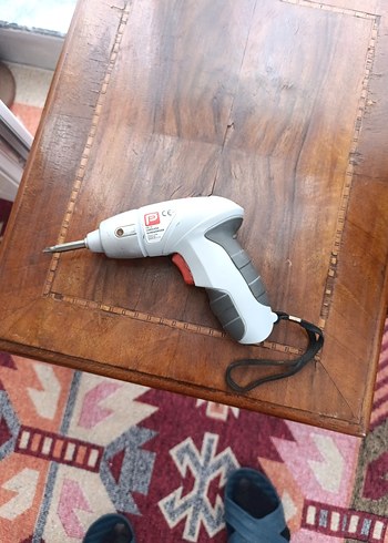 Kablosuz Vidalama Makinesi Beyaz Gri - Görsel 3