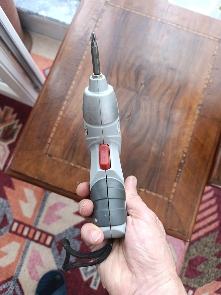 Kablosuz Vidalama Makinesi Beyaz Gri - Görsel 5