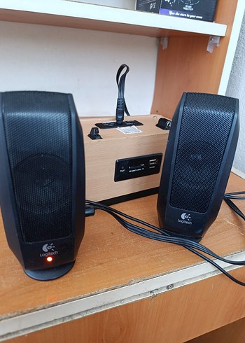 Logitech Siyah Masaüstü Hoparlör Seti - Görsel 2