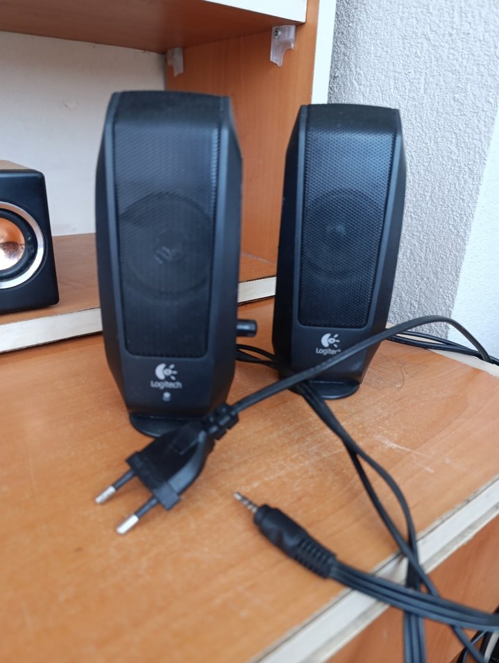 Logitech Siyah Masaüstü Hoparlör Seti - Görsel 4