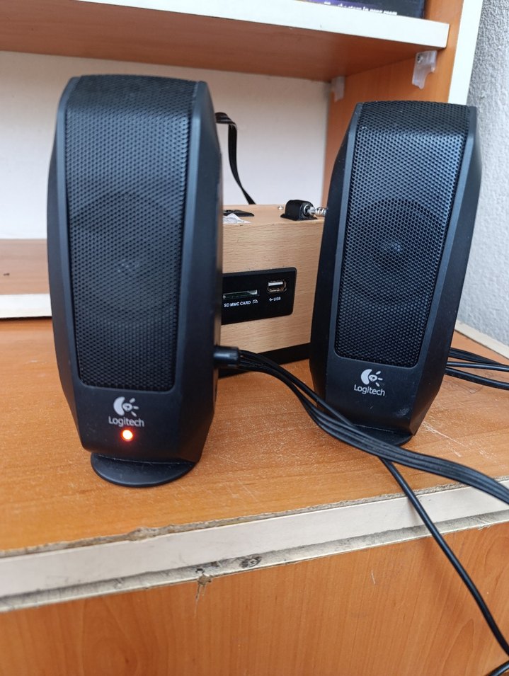 Logitech Siyah Masaüstü Hoparlör Seti - Görsel 5