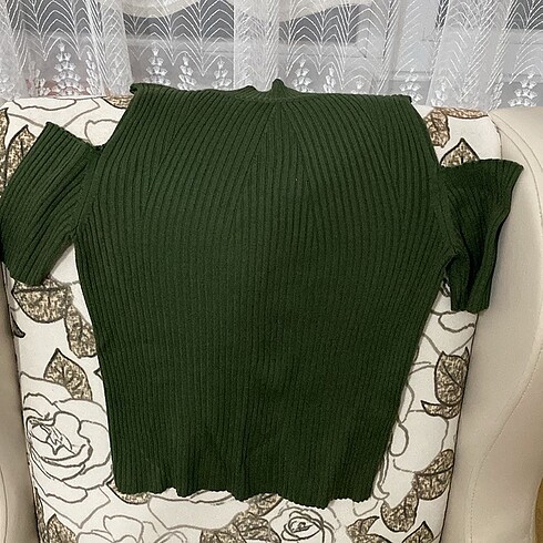 s Beden Dilvin haki crop