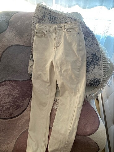 Trendyol & Milla Krem jean