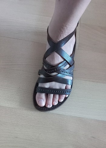 Deichmann Kahverengi Deri Tokalı Bodrum Sandalet