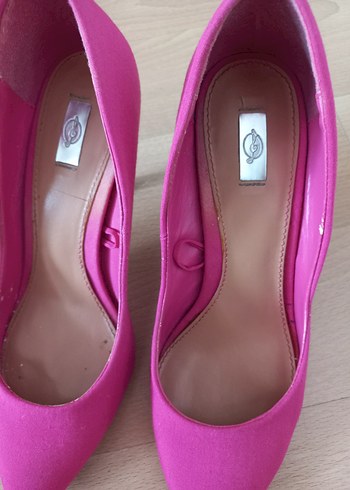 Stradivarius Pembe Stiletto Kadın Topuklu Ayakkabı