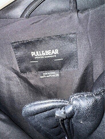 m Beden Pull&Bear şişme deri mont