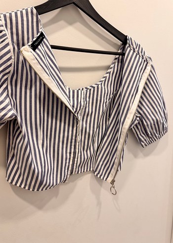 Trendyol & Milla Tarz crop
