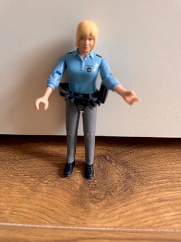 Bayan Polis oyuncak