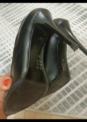 Klasik Siyah Kadın Stiletto Topuklu Ayakkabı - Görsel 4