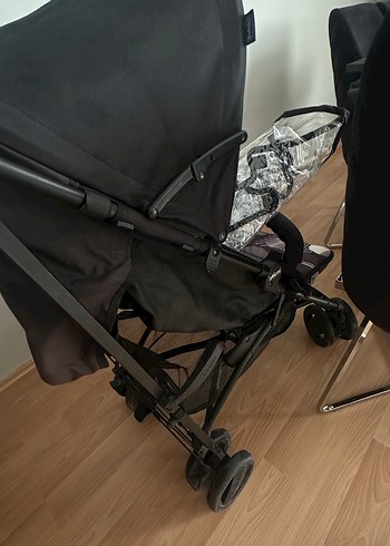 Siyah Bebek Arabası Hafif ve Katlanabilir - Görsel 6