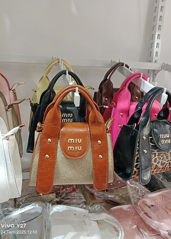  Beden siyah Renk miu miu çanta