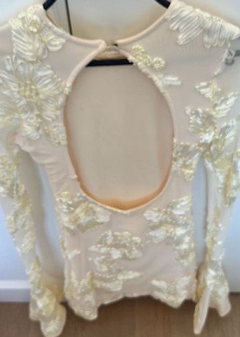 Butter yellow tasarım sırtı acık elbise - Görsel 3