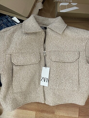 zara buklet ceket