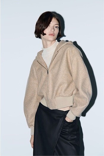 zara yumuşak crop bomber ceket