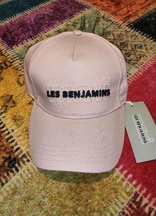Mavi Les Benjamins Şapka Les Benjamins Şapka %20 İndirimli - Gardrops