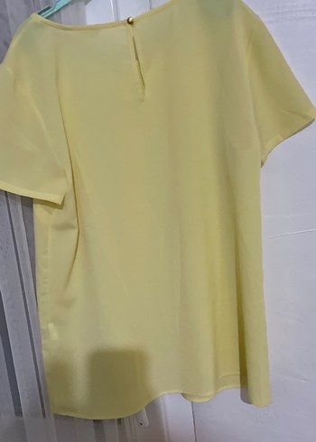 Sarı Kısa Kollu Piliseli Kadın Bluz - Görsel 4