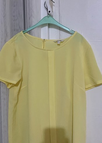 Sarı Kısa Kollu Piliseli Kadın Bluz - Görsel 2