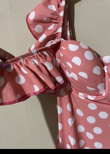 s Beden Puantiyeli Pembe Uzun Fırfırlı Elbise
