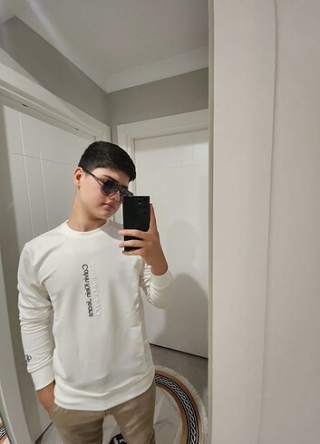 Clavin klein sweatshirt 