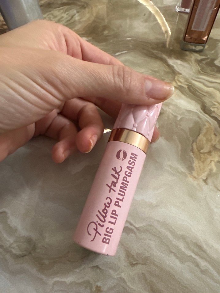 Charlotte Tilbury Dudak Dolgunlaştırıcı Ruj - Pembe - Görsel 2