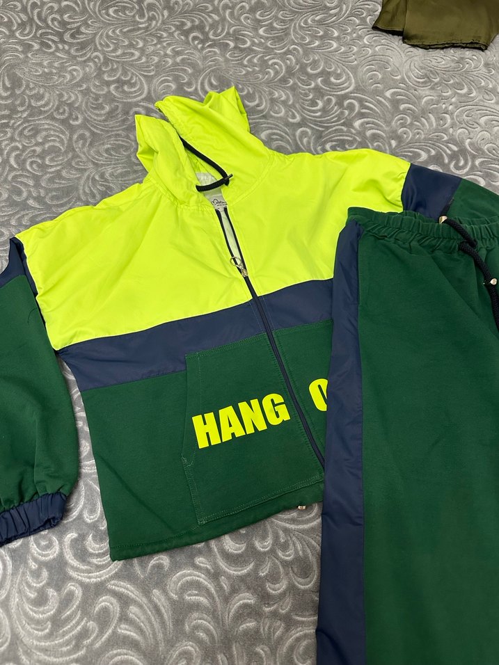 Renkli Kapüşonlu Kadın Eşofman Takımı - Görsel 2