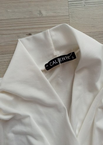 Beyaz Keten V Yaka Drapeli Kadın Bluz - Görsel 3