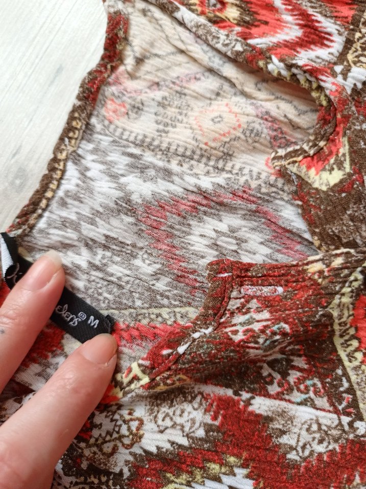 Bohem Desenli Uzun V Yakalı Elbise - Görsel 3