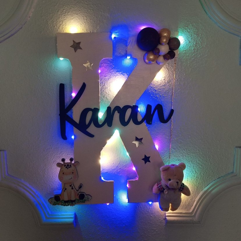 Renkli ışıklı Ahşap Baş Harf Dekor - Görsel 2