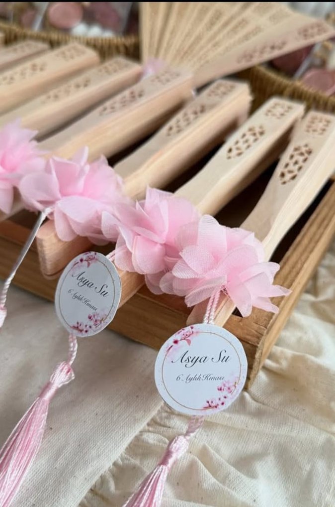 Kırmızı Püsküllü Vintage Düğün Yelpazesi - Görsel 4