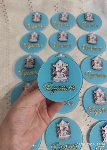 30 adet bu renk bu figür 
atlı karınca figürlü hediyelik magnet - Görsel 4