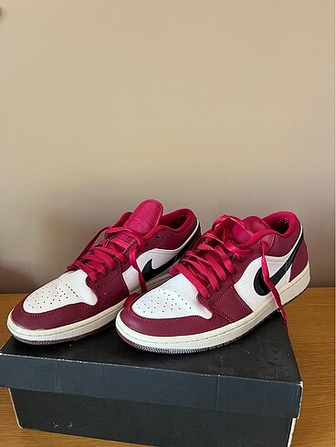 42.5 Beden bordo Renk Nike Air Jordan Low