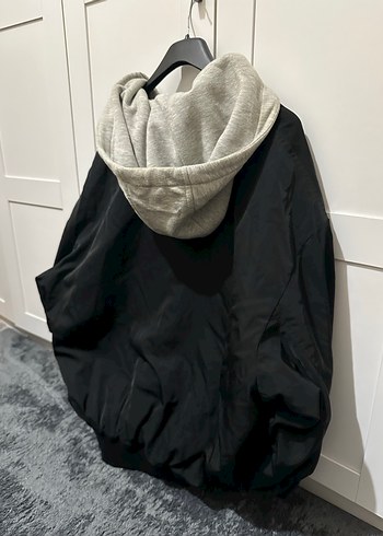 Siyah Kapüşonlu Fermuarlı Kadın Ceket - Görsel 3