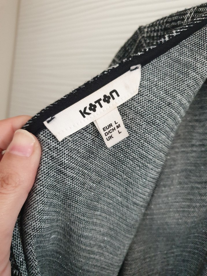 V Yaka Fermuarlı Gri Kareli midi Elbise - Görsel 2