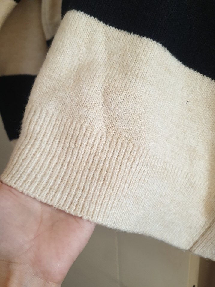 Gri Beyaz Çizgili Yünlü Kadın Triko - Görsel 3