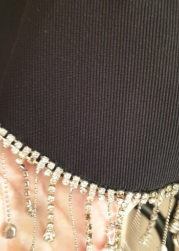 taş Detaylı Siyah Kısa Crop Top - Görsel 4