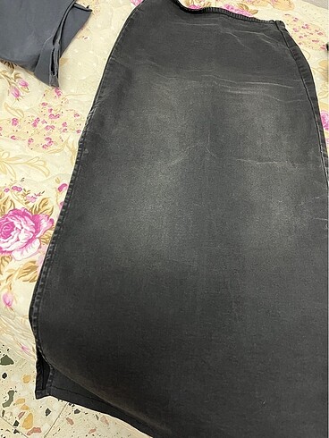 BERSHKA antrasit denim etek