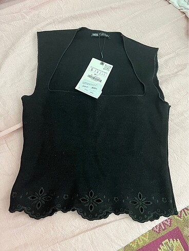 Zara triko atlet