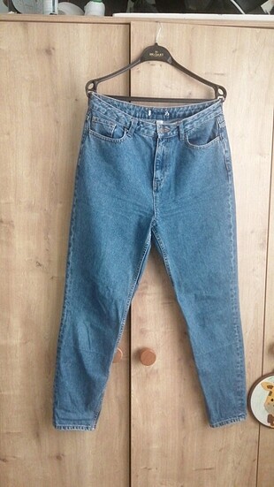 Mom jean