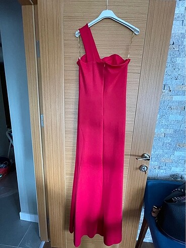 l Beden kırmızı Renk Kırmızı Abiye elbise