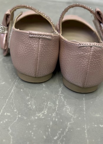 Kız Çocuk Parlak Pembe Tokalı Babet - Görsel 2