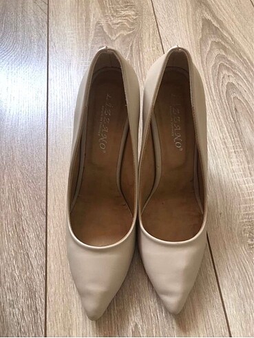 39 Beden Stiletto