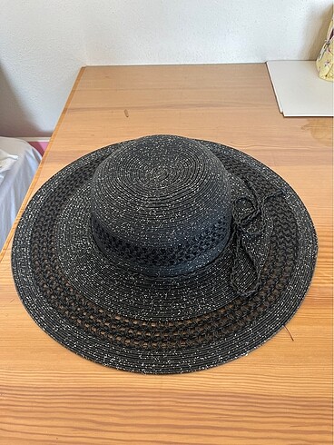 Yazlık bayan şapka